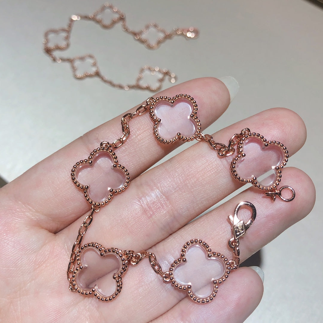 [BLUE TEARS]CLOVER 5 MOTIF ROCK CRYSTAL PINK GOLD BRACELET