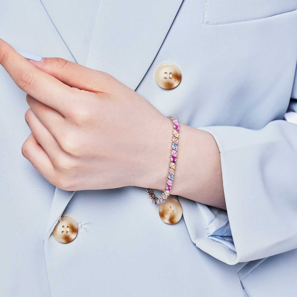 [Nova Jewelry]Ornate Sparkling Multi Cut Party Bracelet