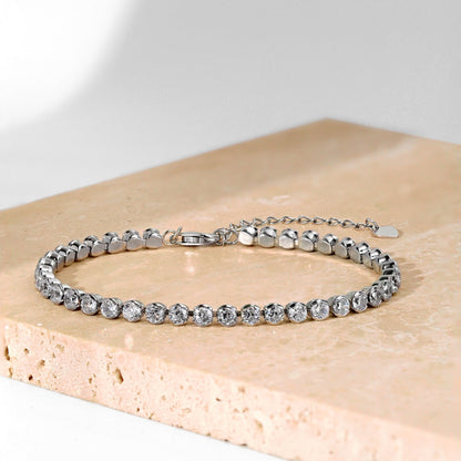 [Nova Jewelry]Ornate  Sparkling Round Cut Daily Bracelet