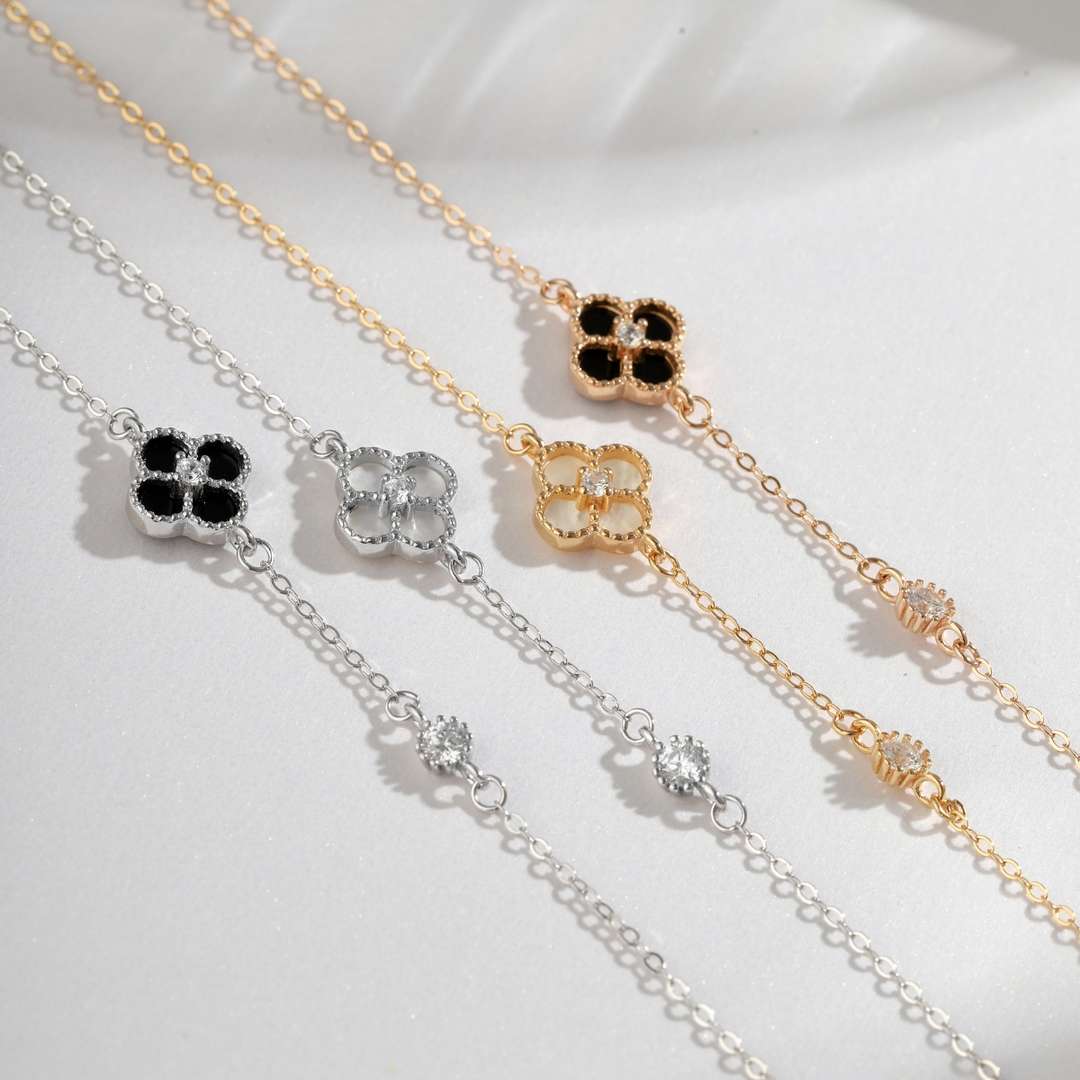 [Nova Jewelry]Delicate Four Leaf Clover Bracelet