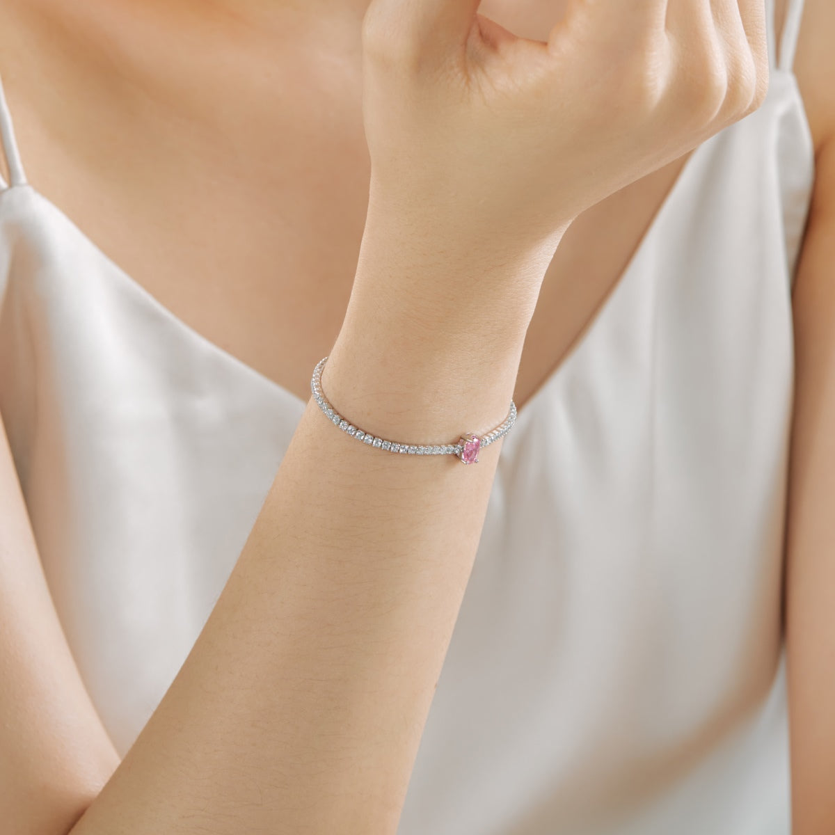 [Nova Jewelry]0.75 Carat Exquisite Oval Cut Daily Bracelet