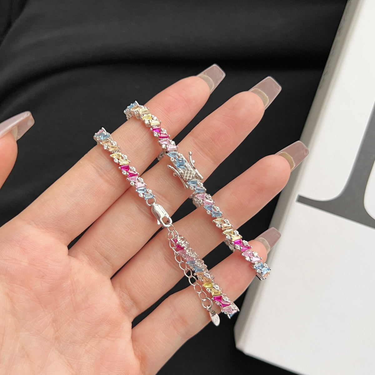 [Nova Jewelry]Ornate Sparkling Multi Cut Party Bracelet