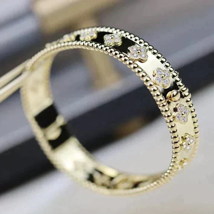 [BLUE TEARS]CLOVER BRACELET 8MM DIAMONDS