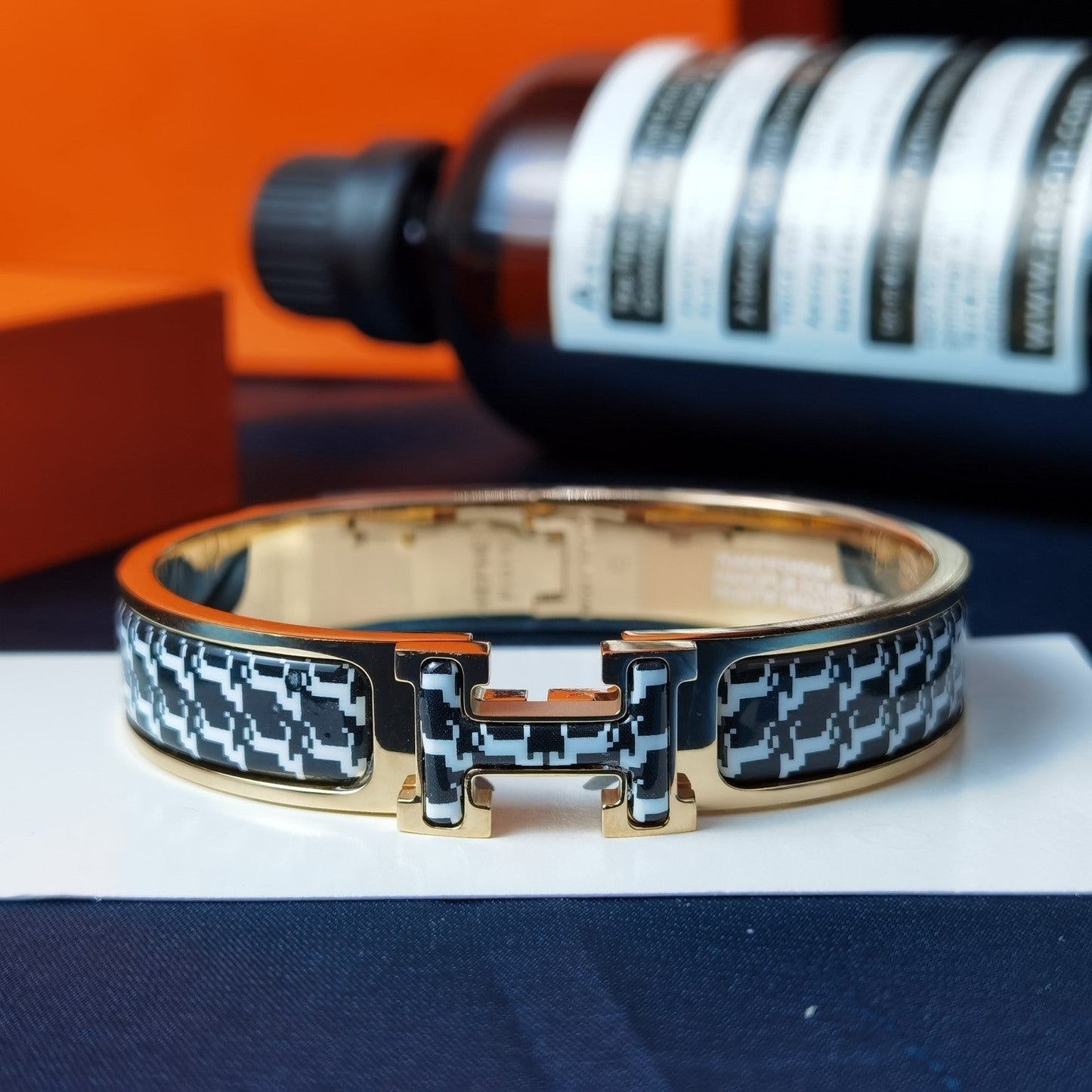 [BLUE TEARS]H HORSE BRACELET 12MM