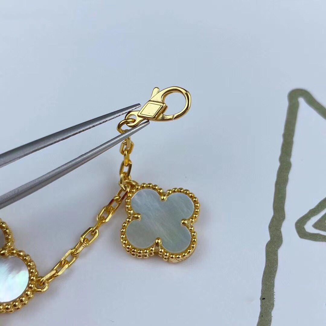 [BLUE TEARS]MAGIC CLOVER MOP GOLD BRACELET 5 MOTIFS