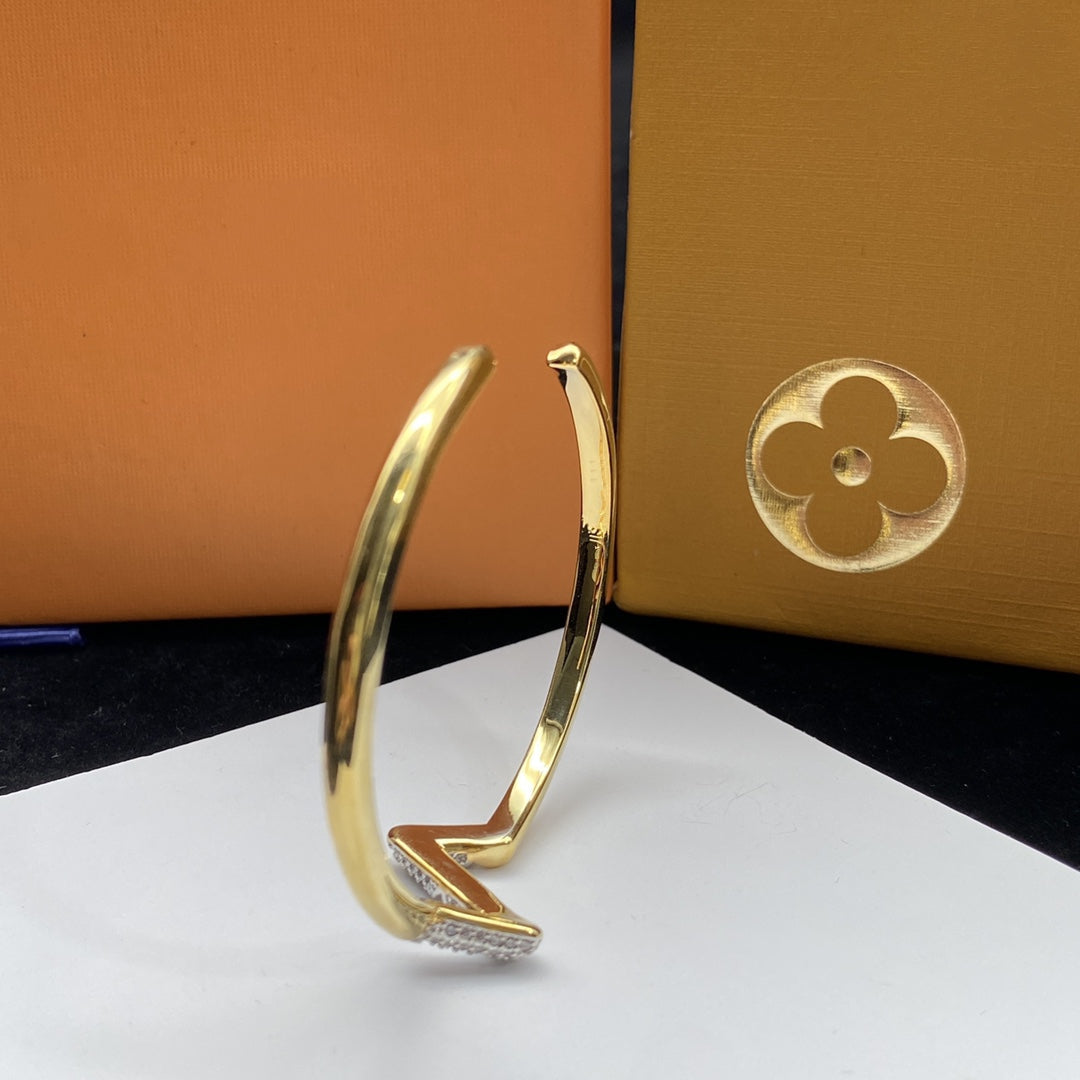 [BLUE TEARS]VOLTE UPSITE DOWN DIAMOND GOLD OPEN BRACELET