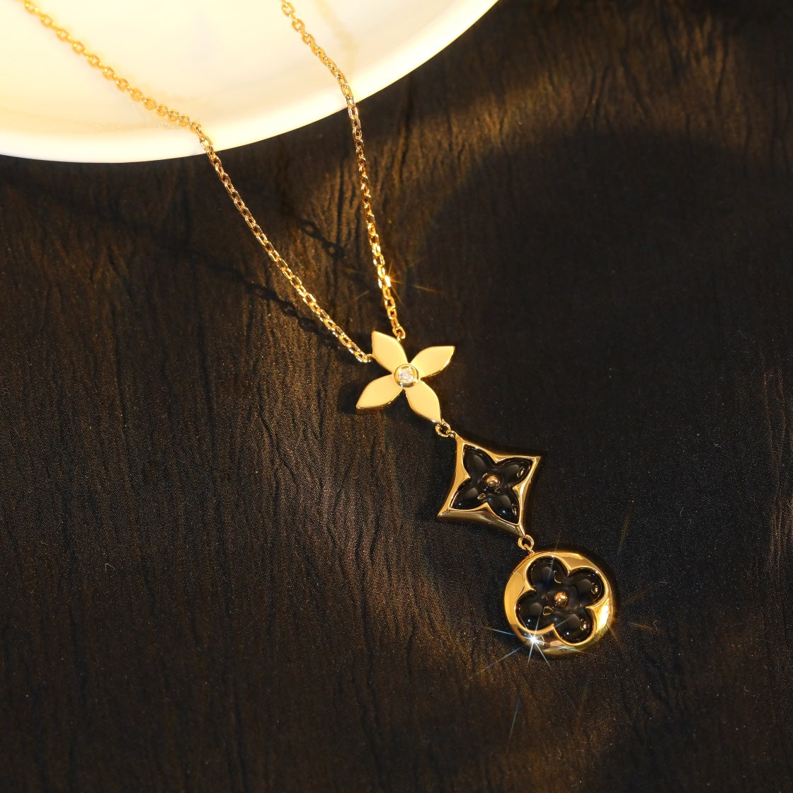 [BLUE TEARS]STAR AND SUN ONYX PINK GOLD NECKLACE