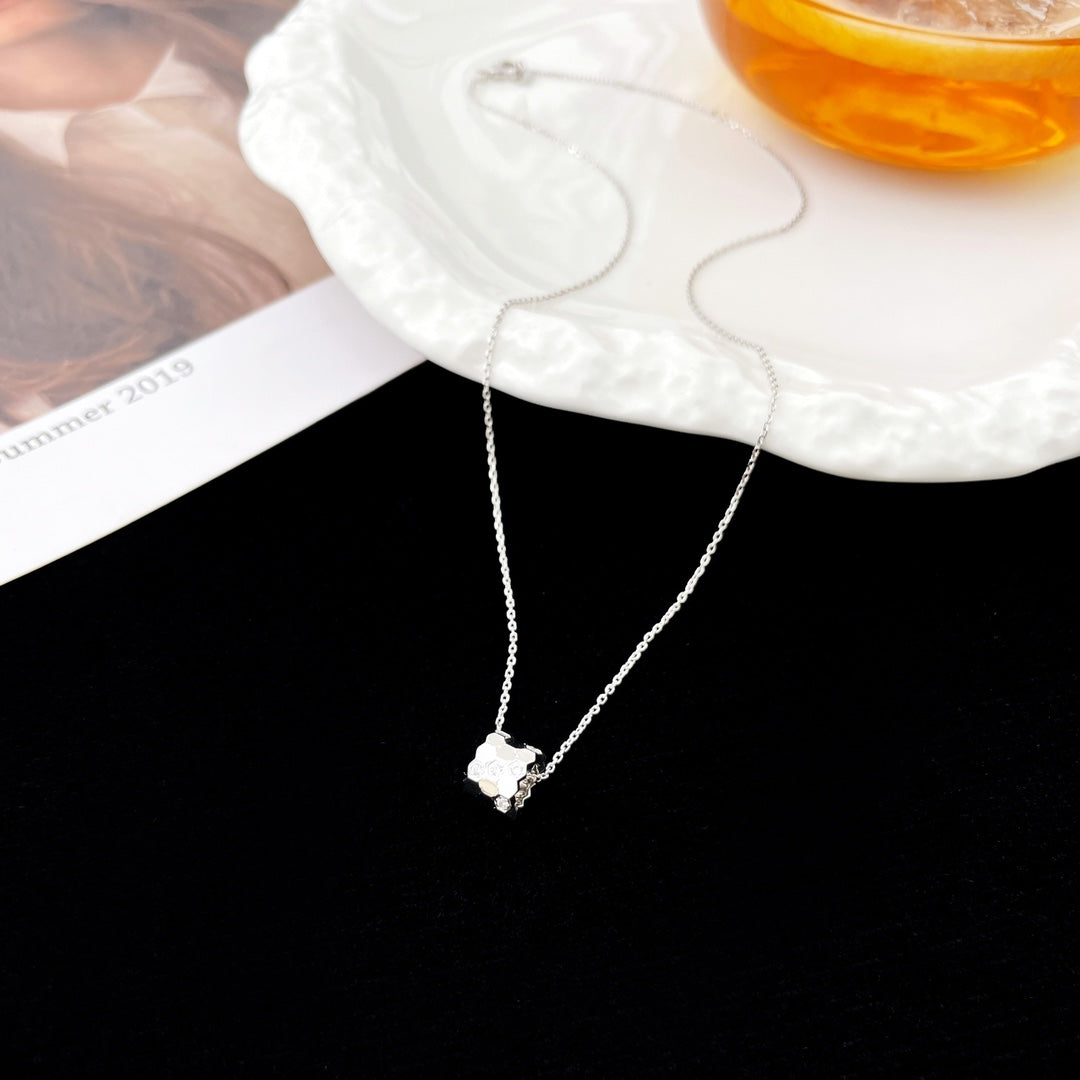[BLUE TEARS]BEE MINI PEDANT DIAMOND NECKLACE