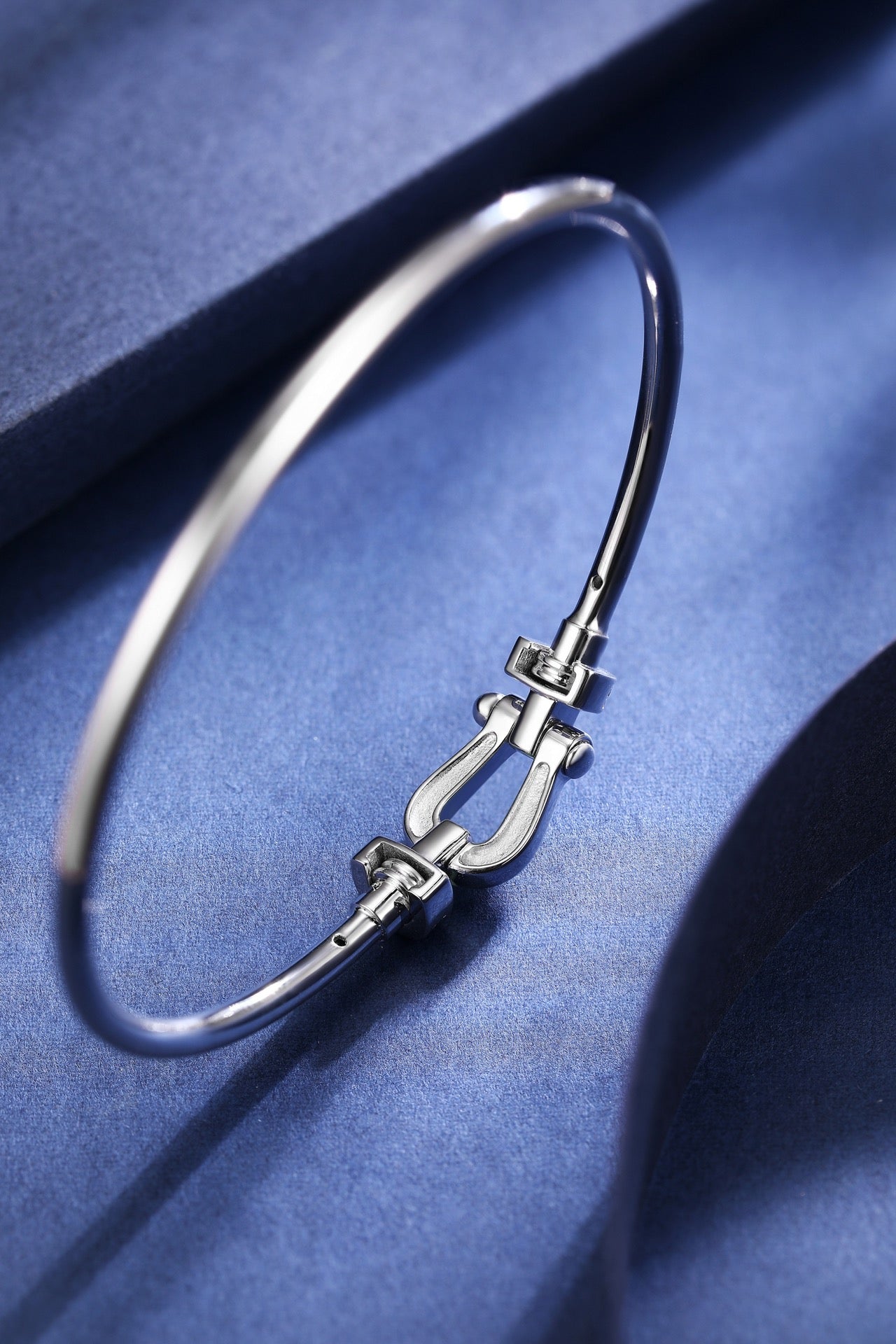 [BLUE TEARS]FORCE 10 MOYEN DIAMOND BRACELET