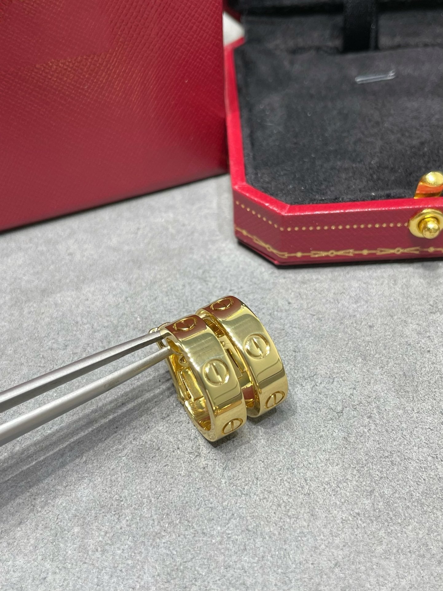 [BLUE TEARS]LOVE 5.5MM EARRINGS
