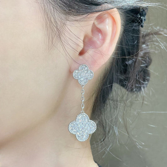 [BLUE TEARS]CLOVER 2 MOTIFS DIAMOND PAVED SILVER EARRINGS