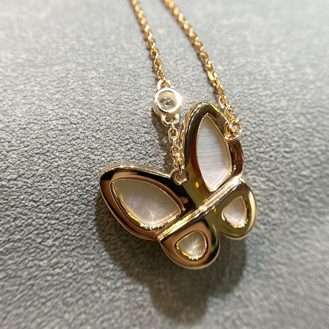 [BLUE TEARS]BUTTERFLY MOP DIAMOND NECKLACE