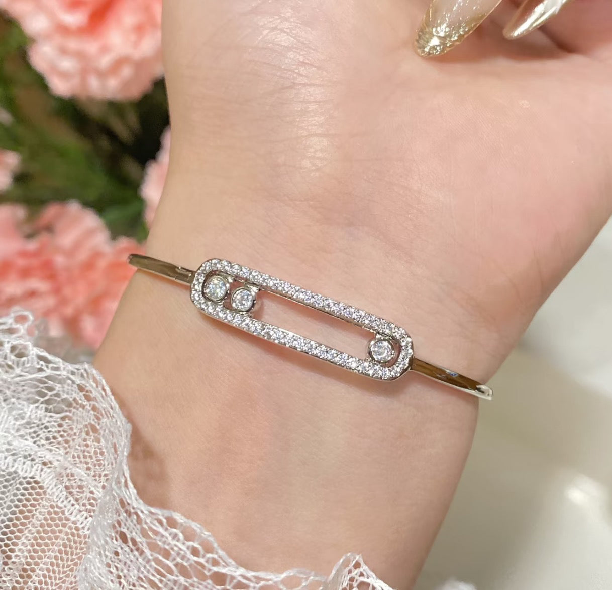 [Blue Tears Jewelry]Move Pav¨¦ Diamond Bangle Bracelet M