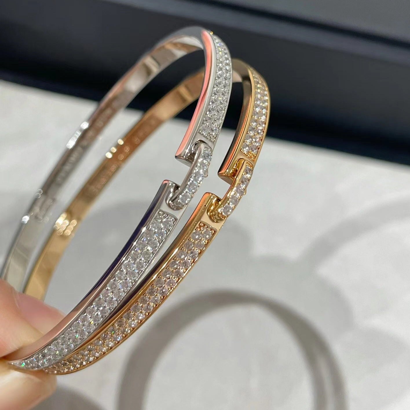 [BLUE TEARS]LIENS VIDENCE DIAMOND PAVED BRACELET