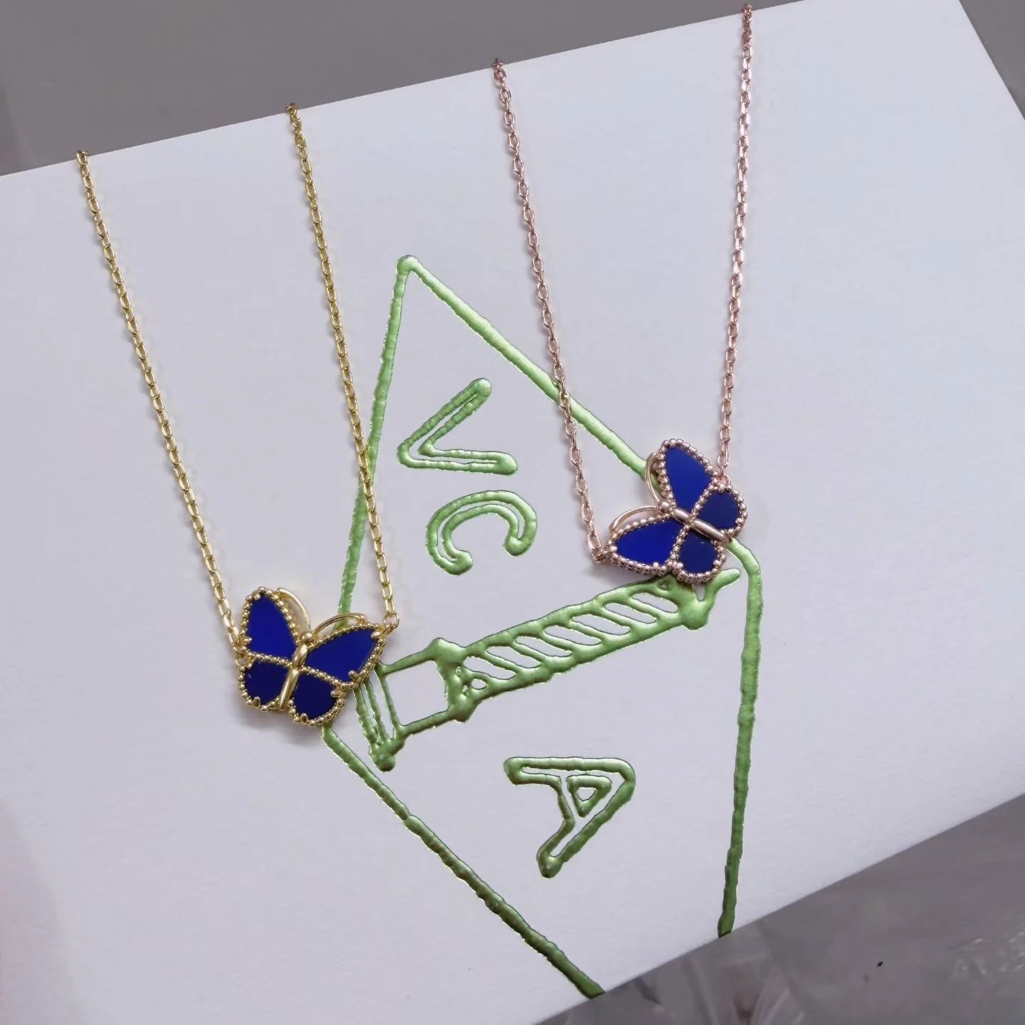 [BLUE TEARS]2026 BUTTERFLY BLUE NECKLACE