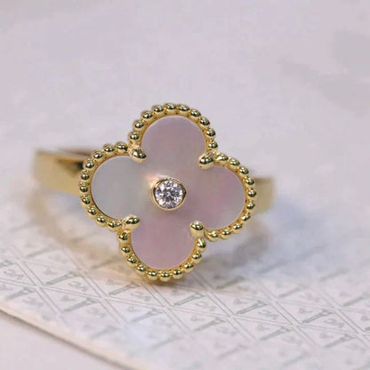 [BLUE TEARS]CLOVER PINK MOP RING GOLD DIAMOND