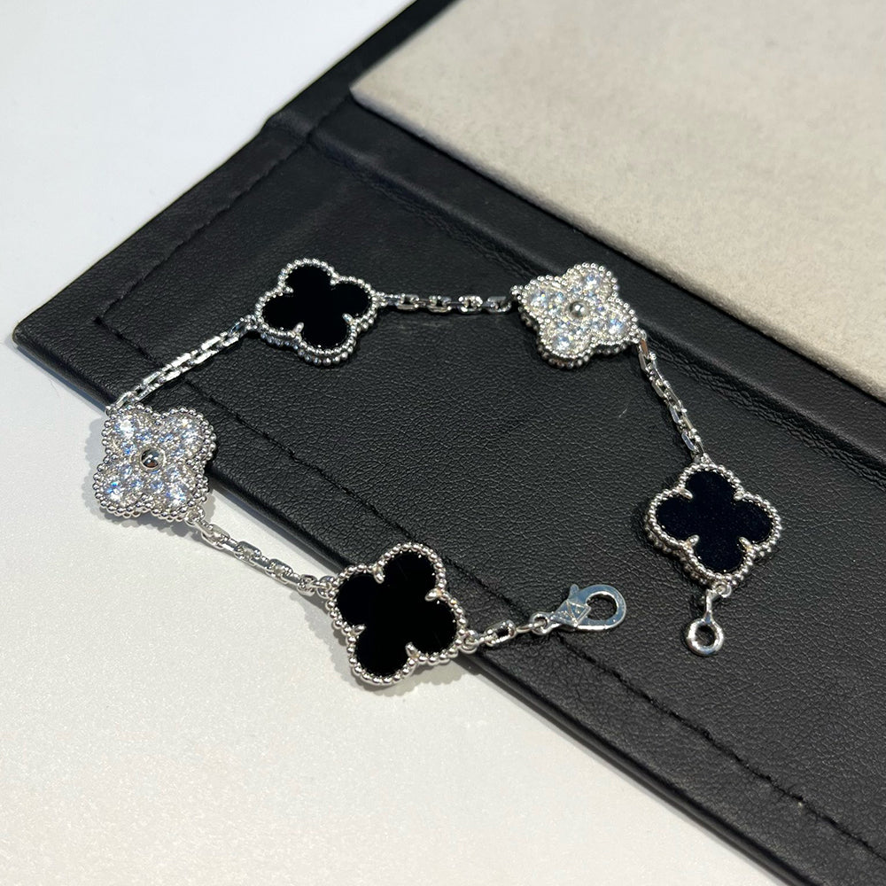 [BLUE TEARS]CLOVER 5 MOTIF ONYXS DIAMOND BRACELET SILVER