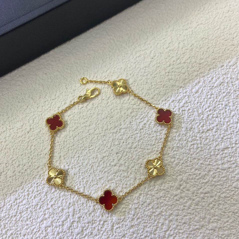 [BLUE TEARS]CLOVER 6 MOTIF RED AGATE LASER BRACELET