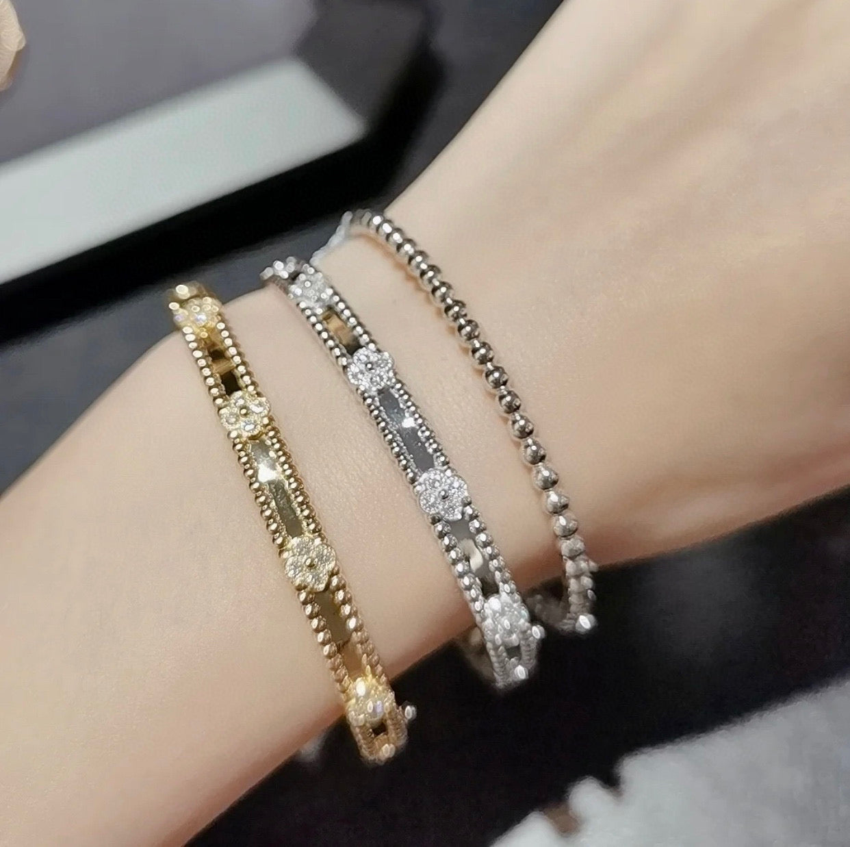 [BLAUE TRÄNEN]KLEE-ARMBAND 4MM DIAMANTEN