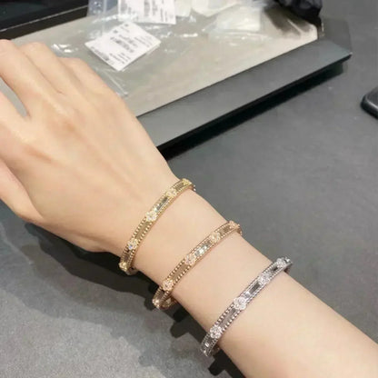 [BLAUE TRÄNEN]KLEE-ARMBAND 4MM DIAMANTEN