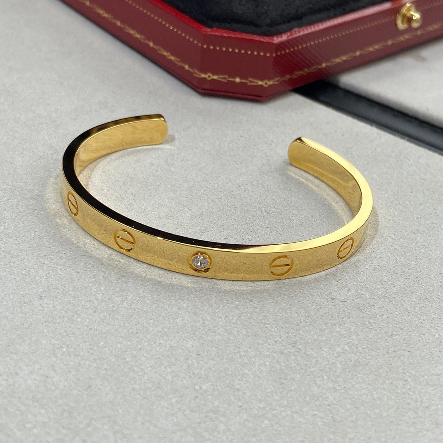 [BLUE TEARS]LOVE BRACELET 6.1MM 1 DIAMOND OPEN CUFF