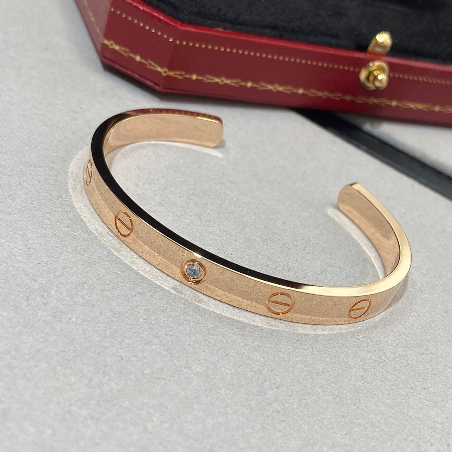 [BLUE TEARS]LOVE BRACELET 6.1MM 1 DIAMOND OPEN CUFF