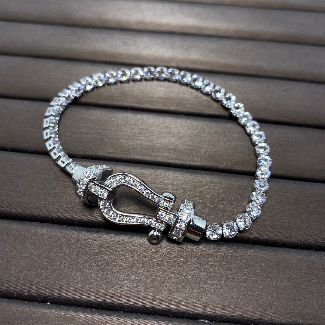 [BLUE TEARS]FORCE  LARGE HORSESHOE FULL DIAMOND TENNIS BRACELET