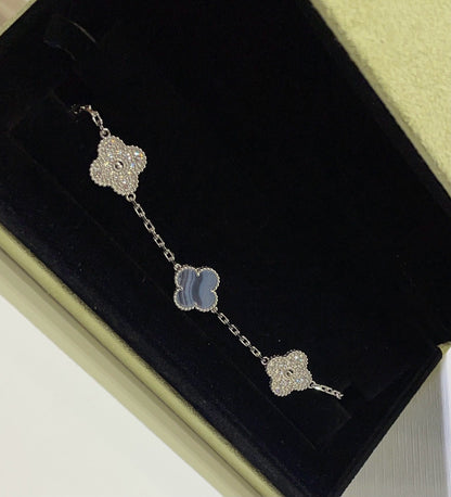 [BLAUE TRÄNEN]KLEE 5 MOTIV DIAMANT LILA CHALCEDON ARMBAND SILBER 