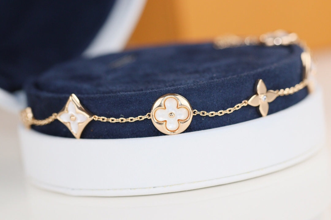 [BLUE TEARS]LEAF CLOVER BRACELET
