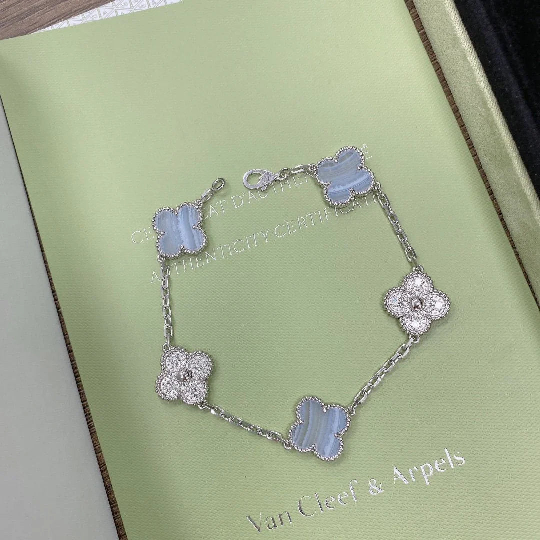 [BLUE TEARS] CLOVER 5 MOTIF PURPLE CHALCEDONY BRACELET COLLECTION