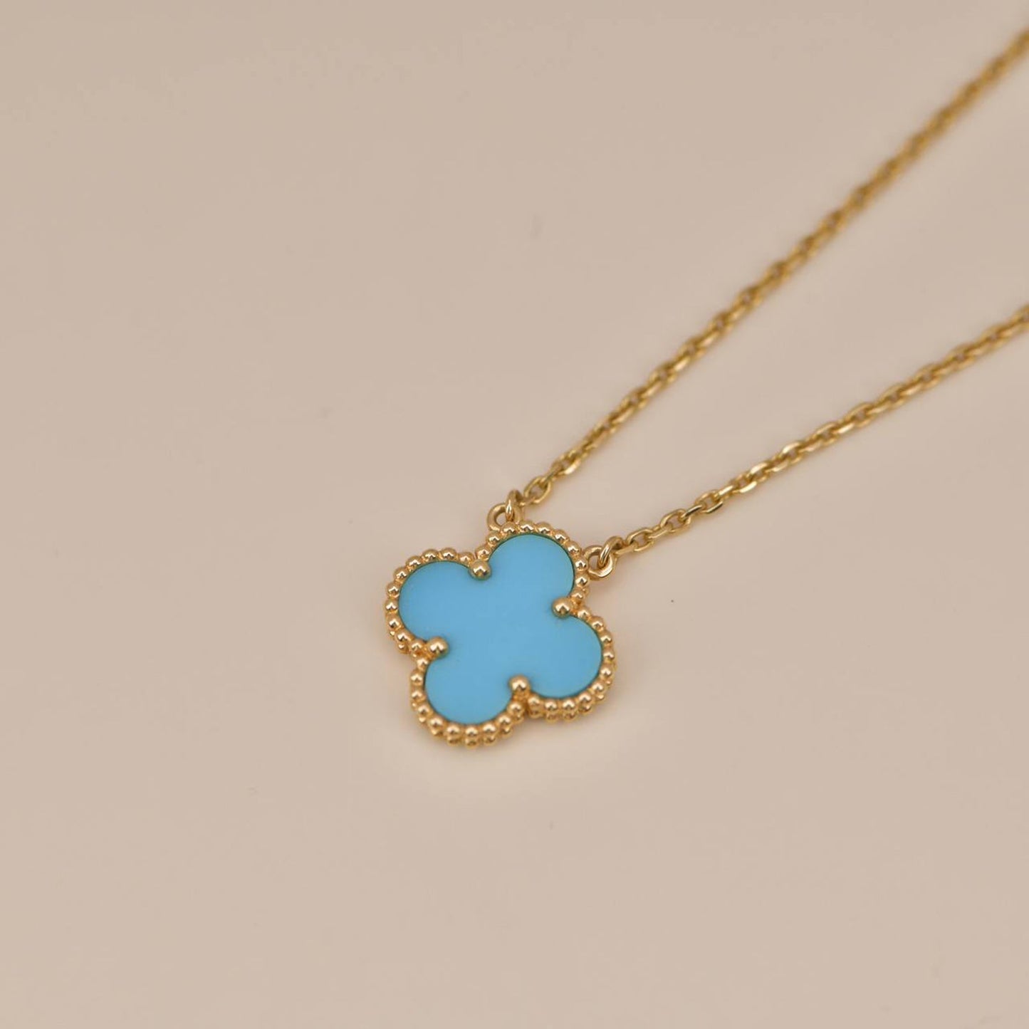 [BLUE TEARS]CLOVER 15MM VINTAGE TURQUOISE NECKLACE