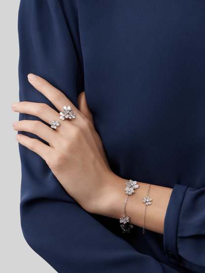 [BLUE TEARS]FRIVOLE SILVER FLOWER DIAMOND BRACELET