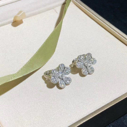 [BLUE TEARS]FRIVOLE SILVER FLOWER DIAMOND EARRINGS